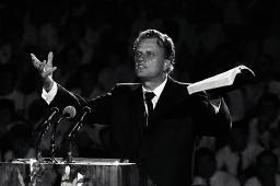 "KINDS OF EVANGELISM" BY ANDREW WOMMACK 