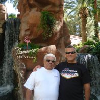 JOELEENA-2a17332_263502622751_6049606_n