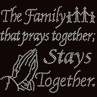 150930Family_that_pray_together__44090.1444426997.380.380