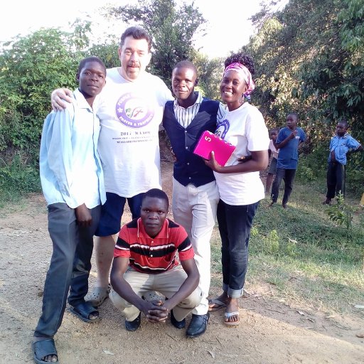 19400595_1583678621652063_2823273123122698667_o - Copy