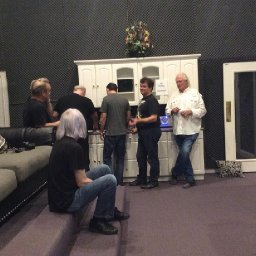 34445076_10216206465415839_2529536266177871872_n.jpg