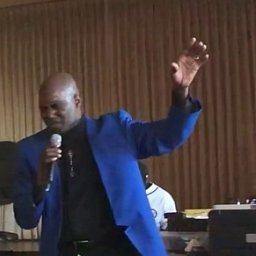 MiGi PerformBlueJacket-6f.jpg