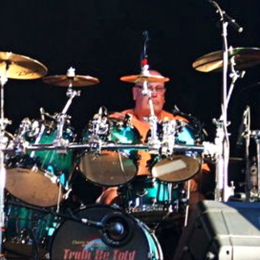 1856-284607_257006447649101_155394084477005_1228056_4077841_n