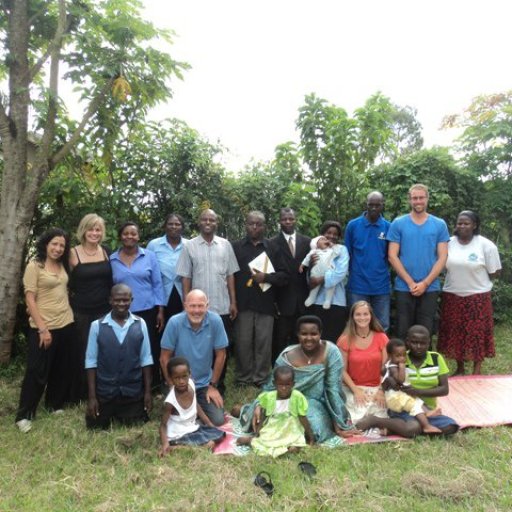 2038-227698_106685736086666_463962_n