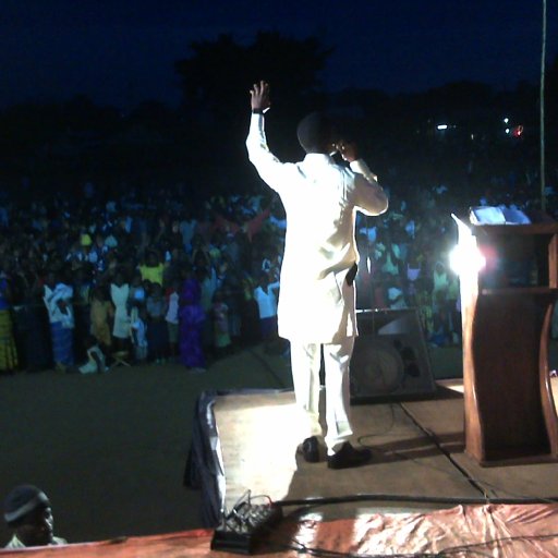 2073-IMG2012120700351