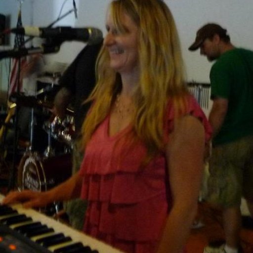 2523-1344787052_4084319477754_65367687_n