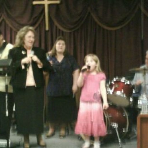 3739-206498_213955735286509_100000162535312_968871_3557142_n