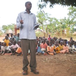 3772-MUWAYIADDRESSINGCOMMUNITYINBUNYOLEDISTRICT.JPG