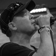 3882-RDBlackandWhiteProfilePictureattheLighthouseCafe5312011