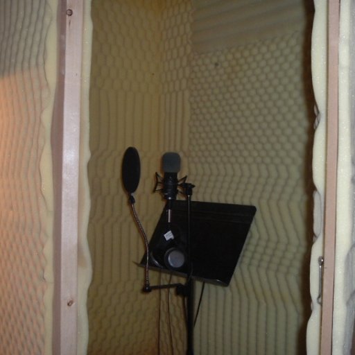 3940-RecordingMicBooth