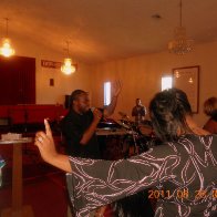 4258-GCrosssinging2warmfly