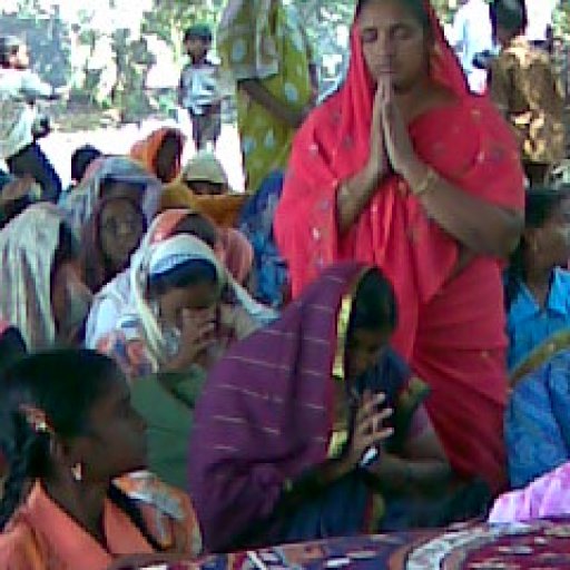 5046-blessing2004124