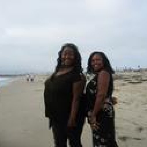 5415-WeattheoceansidebeachinSanDiego