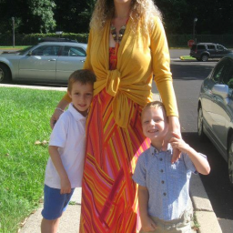 905-WithKids.png