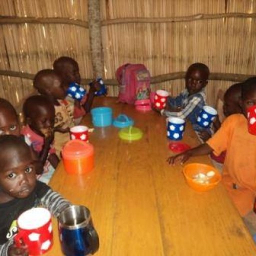 10943064_778918212176459_4416259694615079842_n