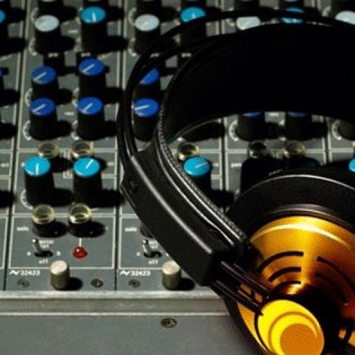 68-DJ-Mixer-and-Headphones