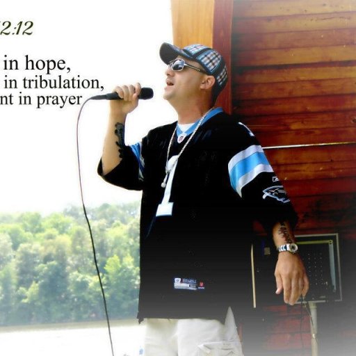 993-537509_442660009079339_142769039_n