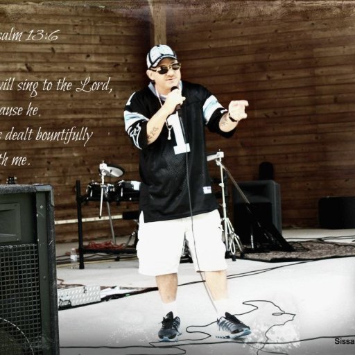 995-389646_4145792371412_52430118_n