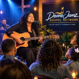 Candlelit Gospel Worship Performance.png