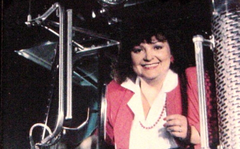 HARD WORKING TRUCK DRIVING WOMAN